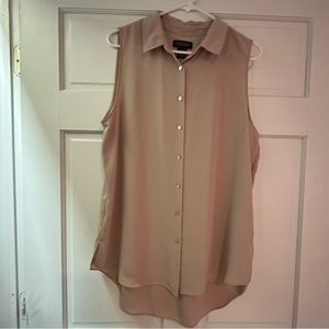 Like New XL Sleeveless Tan Blouse
